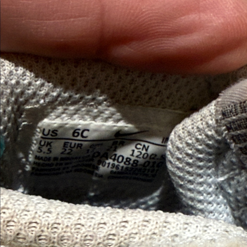 Nike Blazer Mid ‘77 Sneakers - white & gray 6C - Picture 7 of 12